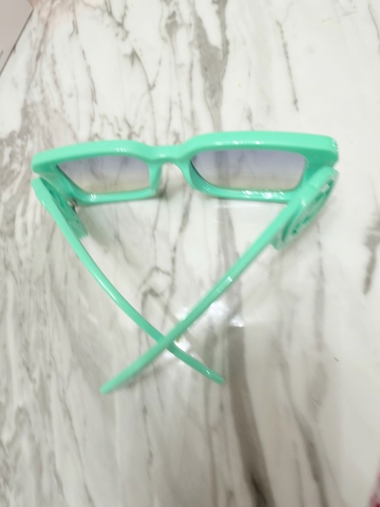 Mint Green Rectangular Sunglasses main image 5